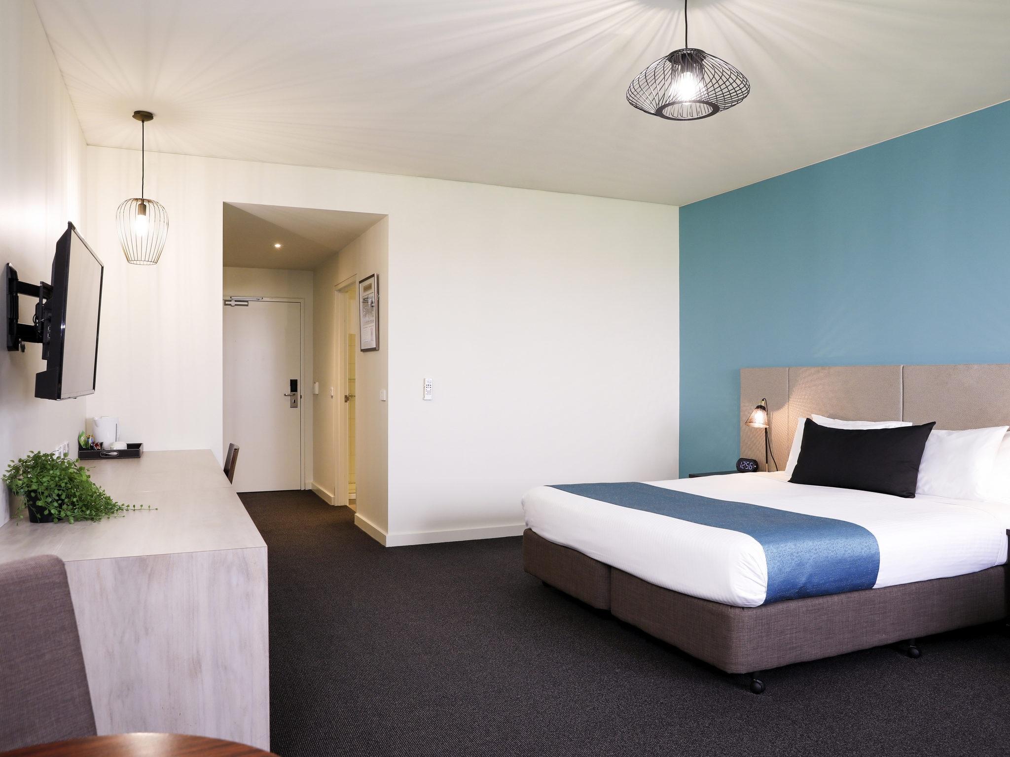 Hotel Mantra Melbourne Melton Exterior foto